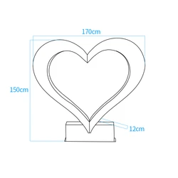עמדת צילום בצורת לב מוארת בתאורת לד