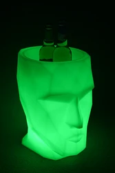 כלי דקורטיבי מואר בתאורת לד