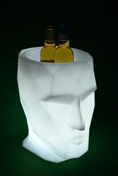 כלי דקורטיבי מואר בתאורת לד