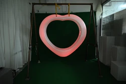 נדנדה לב בתאורת ללד