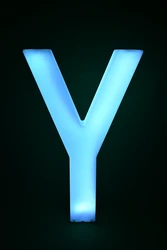 אות Y - מוארת בתאורת לד MARRY ME