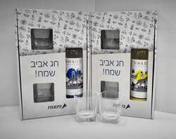 ג’יימס כוס וויסקי